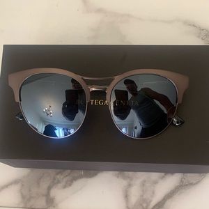 bottega veneta brand new .